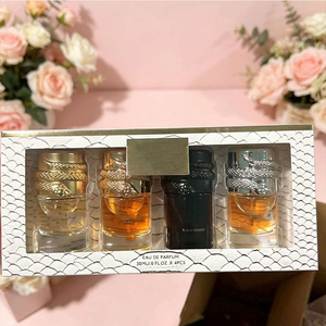 Coffret cadeau Eau de Parfum 30ml x 4 pièces, parfum oriental pour femme, fragrance arabe - Product Image 2