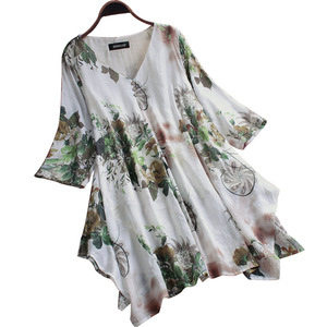 2025 nuovi arrivi <span class=keywords><strong>blusa</strong></span> ampia in lino da donna con bottoni a V con <span class=keywords><strong>stampa</strong></span> <span class=keywords><strong>floreale</strong></span> taglie forti manica lunga - Product Image 1