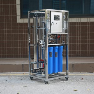 เครื่องกรองน้ำดื่มราคาถูกขายดีจากโรงงาน สำหรับครัวร้านกาแฟ ระบบกรองน้ำแบบออสโมซิสย้อนกลับ 0.5 ตัน/ชม. พร้อมปั๊ม - Product Image 4