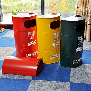 Cubo <span class=keywords><strong>de</strong></span> <span class=keywords><strong>basura</strong></span> <span class=keywords><strong>de</strong></span> Metal <span class=keywords><strong>de</strong></span> estilo Industrial, decoración <span class=keywords><strong>de</strong></span> tambor <span class=keywords><strong>de</strong></span> aceite <span class=keywords><strong>de</strong></span> hierro antiguo Retro para restaurante, cafetería, Loft, cubo <span class=keywords><strong>de</strong></span> <span class=keywords><strong>basura</strong></span>, cubo decorativo - Product Image 1