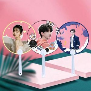 Venta Directa Internacional: Abanico Plegable de PVC Personalizado, Promocional, con Diseño de Ídolos Kpop, Personajes de Anime, Regalo Empresarial Personalizado con Temática de Estrellas - Product Image 3