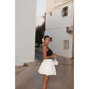 Vestido Largo Negro Lena con Cuello Cuadrado, Elegante, Talla Grande, con Volantes Decorativos, para Eventos Formales y de Club - Product Image 1