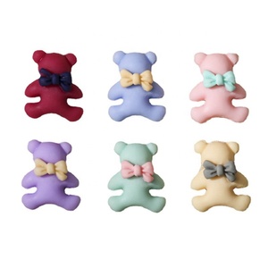 Paso Sico 11,5*13,5mm oso mate <span class=keywords><strong>3D</strong></span> <span class=keywords><strong>con</strong></span> corbata Color caramelo dibujos animados Kawaii resina decoración de <span class=keywords><strong>uñas</strong></span> diseño DIY - Product Image 6