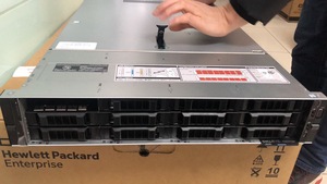 Serveur rack PowerEdge R540 2U avec alimentation 750W 2 prises en stock - Product Image 5