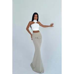 กระโปรงทรงดินสอครีมสี Benson พร้อมตกแต่งด้วยเลื่อม ไซส์ XS มีแบบพับจีบและแบบสั้นให้เลือก - Product Image 3