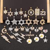 Pendentif Hip Hop en Or en Gros : Étoile à Six Branches, Pièce de Monnaie, Lettres, Lune, Amour, Cœur, Tournesol Brisé, Fleur, Zircon