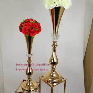 Nuevos Floreros de Metal Plateados en Oro y Plata con Forma de Trompeta, Grandes y Lujosos, para Centros de Mesa de Boda - Product Image 3
