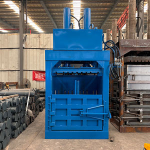 Macchina Automatica per Imballaggio Compresso di Vestiti Usati e Tessuti in Offerta - Product Image 1