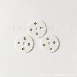 Plaque en céramique d'alumine Zhengzhou Gaoxin, diamètre 20 mm, 3 trous, élément chauffant industriel, conforme RoHS, certifié ISO9001 - Product Image 1