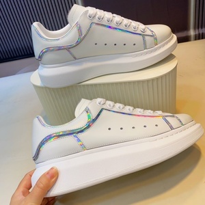 Chaussures de skate originales de marque Designer, blanches, en cuir véritable, à lacets plats, pour femmes et hommes, antidérapantes, à semelle épaisse - Product Image 1