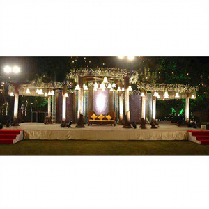 Mandaps de Cristal para Bodas con Fondo de Cristales de Fibra, Mandap con Campanas, Mandap Decorado con Cristales para Bodas a Precios Accesibles - Product Image 1