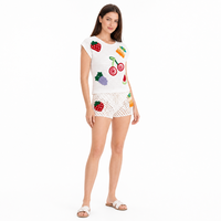 Haut en tricot artisanal personnalisé OEM & ODM pour femme, blanc, motif fraise, col rond, manches courtes, appliqué, en acrylique, mode estivale chic, vente en gros
