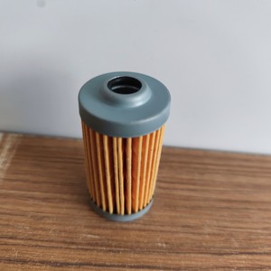 Filtro de Aceite 15231-43563 1523243160 1687388431 Usado para Excavadoras, Montacargas, Camiones, Cargadoras y Otros Equipos Mecánicos - Product Image 1