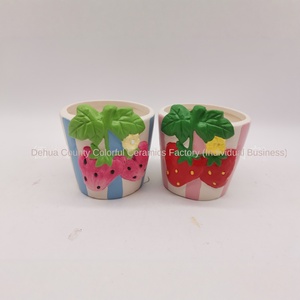 <span class=keywords><strong>Mini</strong></span> <span class=keywords><strong>pot</strong></span> de fleurs créatif décoratif <span class=keywords><strong>en</strong></span> céramique, style europé<span class=keywords><strong>en</strong></span>, avec fraises et pommes peintes à la main <span class=keywords><strong>en</strong></span> 3D, pour plantes succulentes - Product Image 2