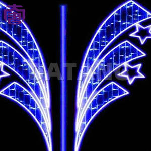 Vibrant 2d Pole Decorative <b>Lights</b> For Park Entrances Shopping Avenues And Holiday Nighttime Illumination Displays - Product Image 3