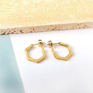 High Quality <b>Fashion</b> Jewelry 18k Gold Plated Huggie <b>Earrings</b> Stainless Steel Bamboo Shape Geometric <b>Hoop</b> <b>Earrings</b> for Women - Product Image 5