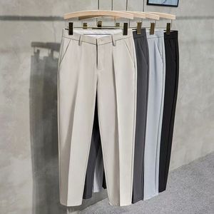 <span class=keywords><strong>Pantaloni</strong></span> da <span class=keywords><strong>Uomo</strong></span> Slim Business Casual in Tela Elasticizzata, Eleganti e Morbidi, Taglie Forti, Colore Tinta Unita, Modello Diritto - Product Image 1