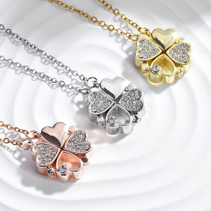 Collar de Cristal CZ de Acero Inoxidable Chapado en Oro de 18K para Mujer Trendy <span class=keywords><strong>4</strong></span> Heart Magnetic <span class=keywords><strong>Clover</strong></span> Link Lucky Four Heart <span class=keywords><strong>Leaf</strong></span> <span class=keywords><strong>Clover</strong></span> - Product Image 3