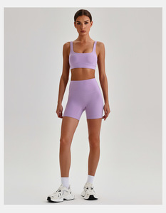 TongJoes Hochelastischer Atmungsaktiver Figurformender Sport-BH Outdoor Lauf-/Fitness-Dreiviertel-Shorts Yoga-Sets - Product Image 6
