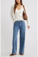 Pull en maille torsadée blanc ajusté à col en V pour femme - Vente en gros Joydressing