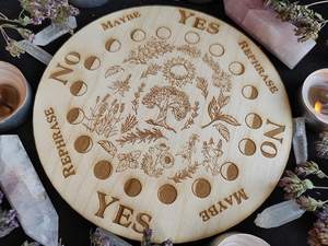 Tabla de Péndulo de Madera, Herramientas de Adivinación para Prácticas Espirituales y Ocultas, Decoración de Altar para Brujas y Wiccanas, Tabla de Adivinación - Product Image 2