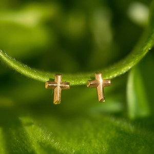 Pendientes de Cruz de Acero Inoxidable 316L con Baño de Oro PVD, Joyería de Moda Sostenible y Resistente - Product Image 3