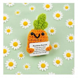 Maceta de girasol tejida a mano con tarjeta, maceta de girasol con forma de corazón, flor tejida, muñeco de punto - Product Image 3