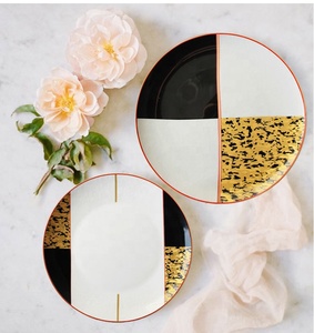 Nouvelle conception d'ustensiles de cuisine, assiettes en porcelaine fine, vente en gros d'assiettes de présentation en porcelaine, assiettes en céramique pour mariage, services de table - Product Image 3