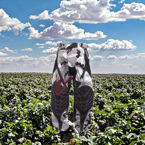 Pantalons de paintball personnalisés OEM/ODM en gros – Protection rembourrée, 100 % polyester, vêtements tactiques pour équipes sportives en plein air - Product Image 3