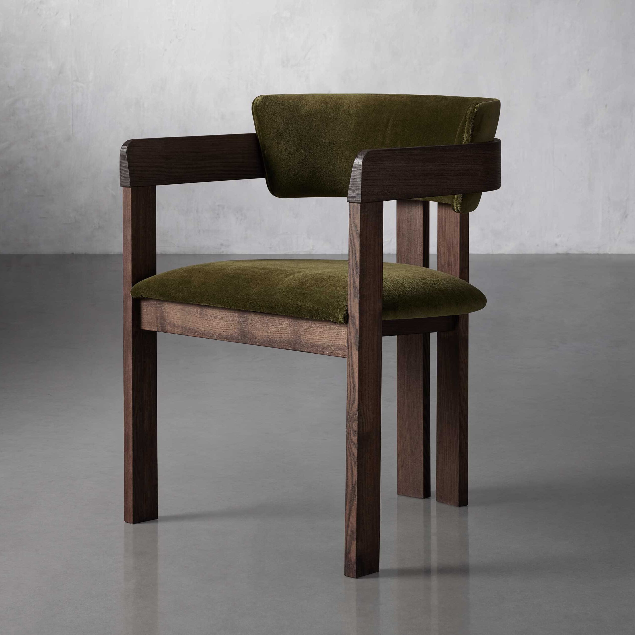 [Fauteuil] vert noyer