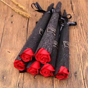 Vente en gros bon marché coffret cadeau de fleurs cadeau de fête des mères savon rose fleur mariage cadeau créatif cadeau de saint valentin - Product Image 6