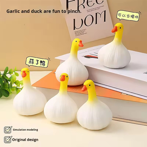 ของเล่นบีบแก้เครียดรูปเป็ดกระเทียมสไตล์พุทธสำหรับสำนักงาน - Product Image 4