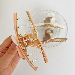 CANYUAN-Pinzas de pelo gruesas personalizadas para mujer, pinzas de pelo de aleación de doble amor de acetato para niña - Product Image 6