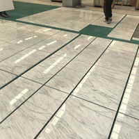 Carreaux de sol en marbre blanc Statuario, design décoratif mural et de sol carré sur mesure, motif maison blanche comme neige, pour escalier et salon