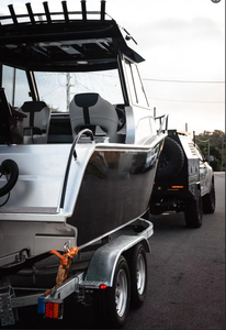 Nouveau bateau <span class=keywords><strong>de</strong></span> pêche en aluminium <span class=keywords><strong>de</strong></span> qualité marine <span class=keywords><strong>de</strong></span> 6,25 m (21 pieds) avec <span class=keywords><strong>moteur</strong></span> hors-bord et <span class=keywords><strong>remorque</strong></span> avec cabine <span class=keywords><strong>moteur</strong></span> - Product Image 3