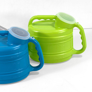 Plastic Watering Can 2.5L Durable Household Gardening Agricultural Use - Product Image 2