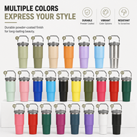Vaso térmico personalizado de acero inoxidable de 30 oz con asa superior, tapa con pajita abatible y base apta para portavasos - Proveedor mayorista