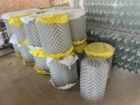 Direct van de fabriek: warmtebehandelde gegalvaniseerde laagkoolstofstalen draad voor landbouwomheiningen, kettingschakels, met concurrerende prijs en roestwerend.