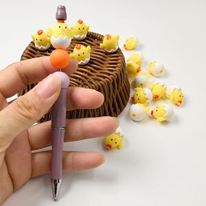 Nouvelles perles DIY en silicone 3D stéréo en forme de <span class=keywords><strong>poussin</strong></span>, style dessin animé, vente chaude transfrontalière, stock en gros d'usine, plusieurs styles au choix - Product Image 1