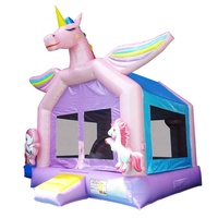 Château gonflable commercial extérieur avec toboggan et structure de saut, thème Requin