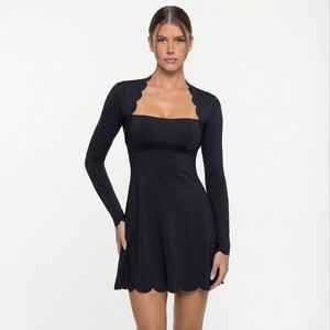 Conjunto de Tenis OEM para <span class=keywords><strong>Mujer</strong></span>, Manga Larga, Cuello Cuadrado con Volantes, Falda Ajustada con Relleno Antichoque, Nailon y Spandex, para Golf, Yoga y Gimnasio - Product Image 2