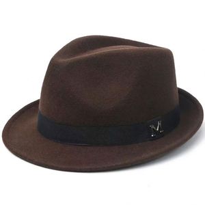 Vente en gros AXGIFTS – Chapeau Fedora en feutre noir classique, chaud et élégant, personnalisable pour homme, avec bord incurvé en polyester - Product Image 5