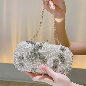 Bolso de mano rectangular brillante con perlas y diamantes de imitación de alta calidad para mujer, bolso de noche, bolso de mano para boda. - Product Image 4