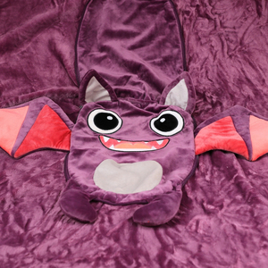 Wholesale Home Accessories Manufacturer Soft Cotton Bat Blanket <strong>Hoodie</strong> and Wearable Blanket for Winter Comfort Gift - Product Image 1