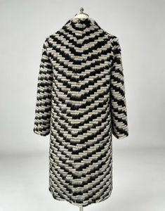 Cappotto Lungo da Donna in Vera <span class=keywords><strong>Pelliccia</strong></span> di <span class=keywords><strong>Visone</strong></span> e Coniglio con Motivo a Chevron, Collo Alto, Caldo Soprabito Invernale in <span class=keywords><strong>Pelliccia</strong></span> - Product Image 4