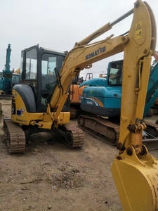 Mini-excavatrice sur chenilles Komatsu PC35MR 3T d'occasion de qualité supérieure |   Machine à chenilles en caoutchouc fabriquée au Japon pour les espaces restreints EPR_Germany_Packing - Product Image 4