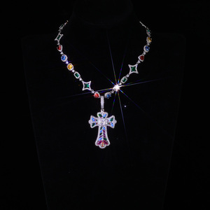 Collier avec pendentif croix coloré serti de diamants NUOYA, plaqué or, grand diamant baguette CZ, design de charme personnalisé, bijoux hip hop - Product Image 6