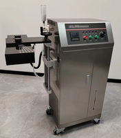 Machine de scellage par induction à commande automatique par bouton avec convoyeur pour bouchons en aluminium, bouteilles en plastique et en verre
