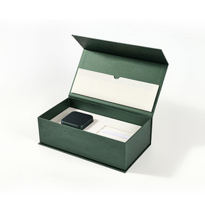 Boîte de présentation de bijoux en cuir PU vert de luxe avec logo personnalisé FANXI, boîte d'emballage de bijoux magnétique - Product Image 5