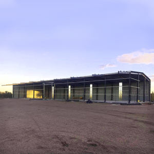 Nave Industrial Prefabricada de Acero con Estructura de Portal y Gran Espacio - Product Image 1